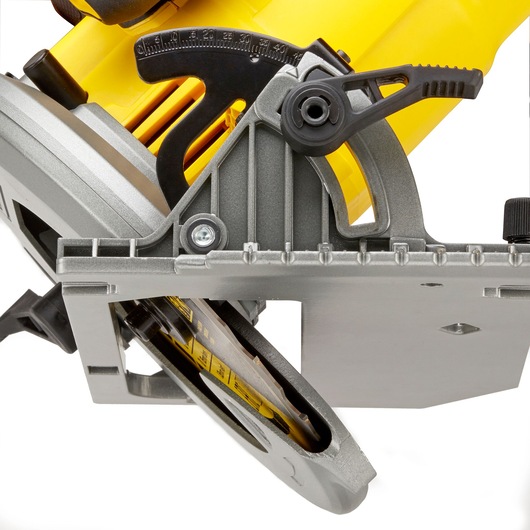 STANLEY KFFMES301 close-up photography of circular saw base and blade adjustment on white background.