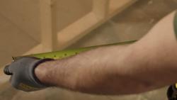 Video STANLEY FATMAX BladeArmor 8M/26' (32mm wide) Tape Measure